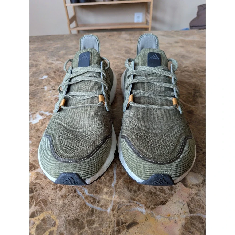 Adidas UltraBoost 22 Low Focus Olive (GX9167) Men's Size 8